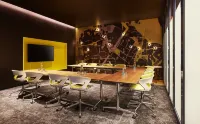 Holiday Inn Express SYDNEY AIRPORT by IHG - Khách sạn giá rẻ