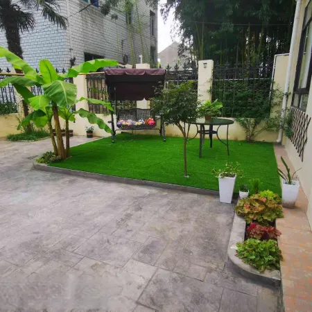 Ziyi Courtyard Guesthouse