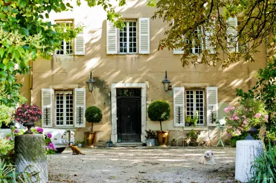 B&b Guest House "Domaine le Clos du Pavillon" Provence