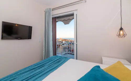 'Eolia Apartment' - Sea & City View Central Apt