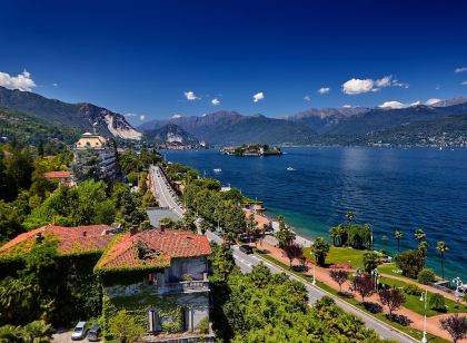 Montelago Relax by the Lake 2