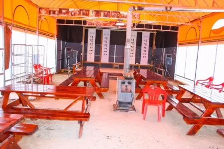 Sangju Dalbit Ganggaeseo Pension