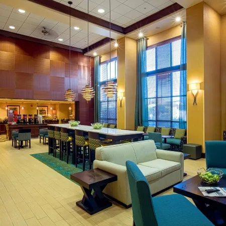 Hampton Inn & Suites Sacramento-Elk Grove Laguna 1-5