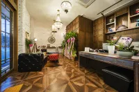 Lerocherrouge Hotel - 3 stjerner