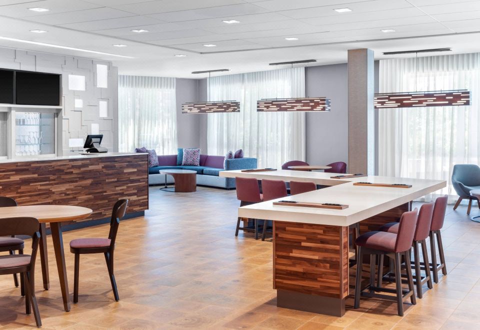 Holiday Inn Totowa WayneOver view