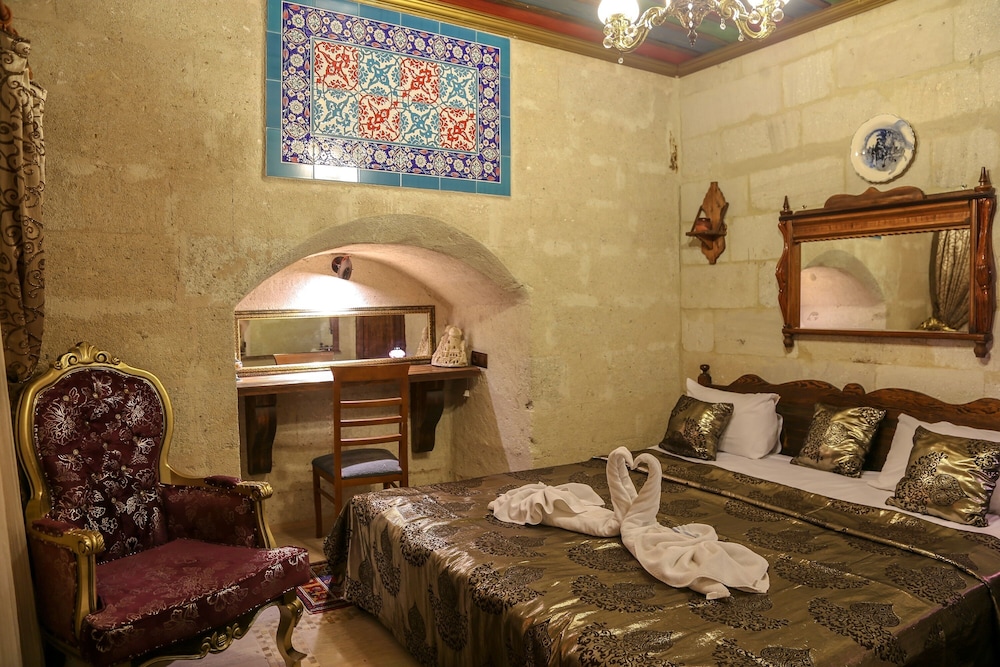 Goreme Palace Cave Suites