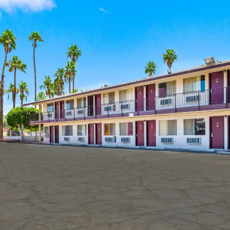 Knights Inn and Suites Yuma