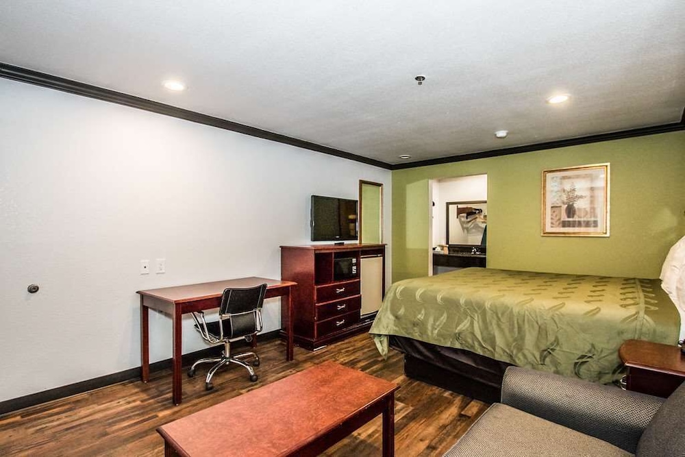 Americas Best Value Inn Fort Worth