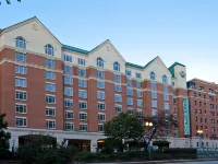Homewood Suites by Hilton Washington, D.C. Downtown Hotels near Lincoln Memorial