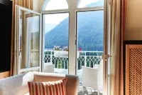Steigenberger Icon Grandhotel Belvédère - Mountain view