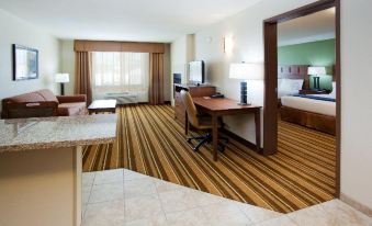 Holiday Inn Express & Suites Los Alamos Entrada Park