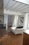Maison l'Amerique Welcome You to One of Their Rooms. Dogs Are Also Welcomed