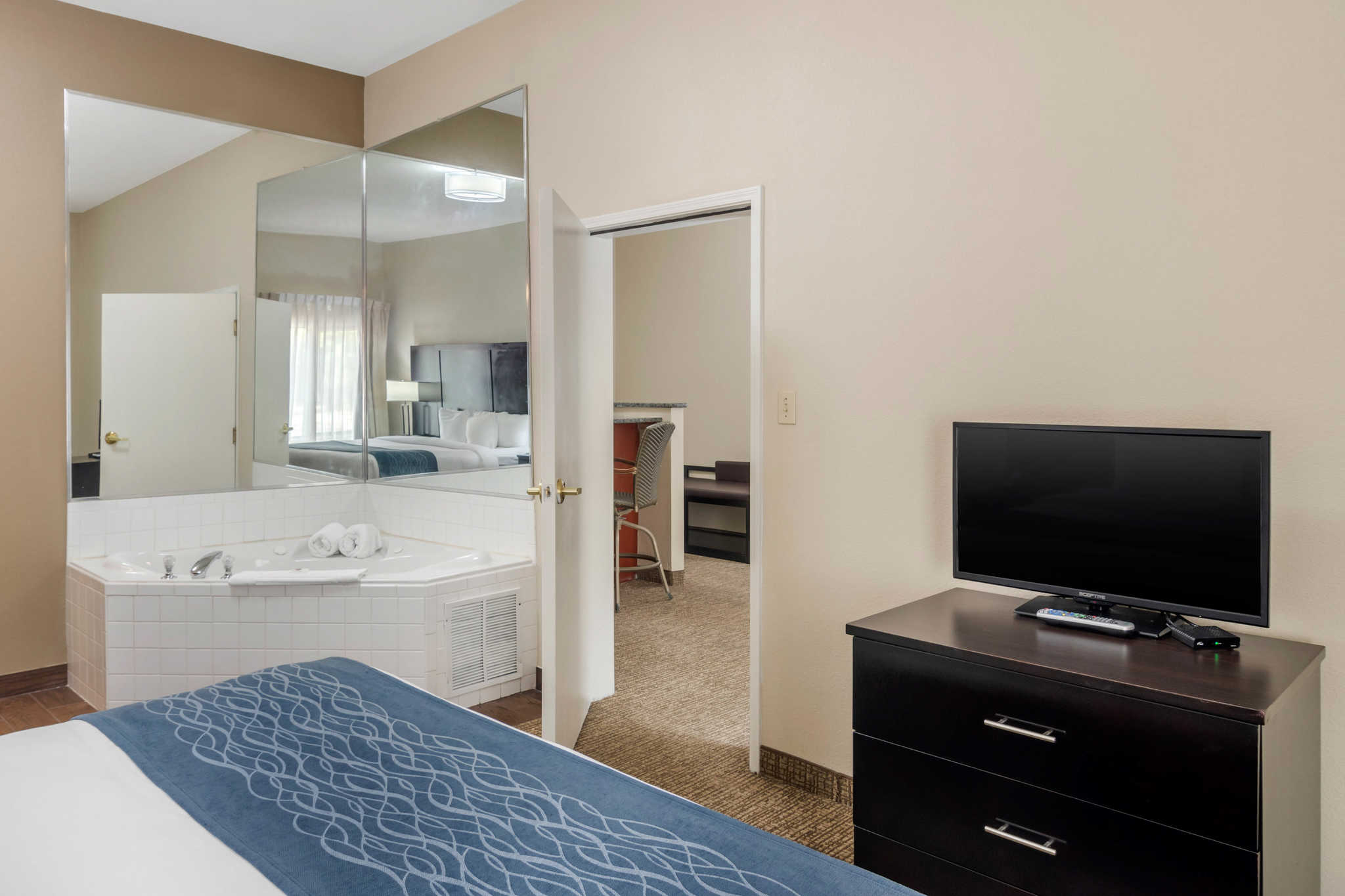 Comfort Inn & Suites Galleria