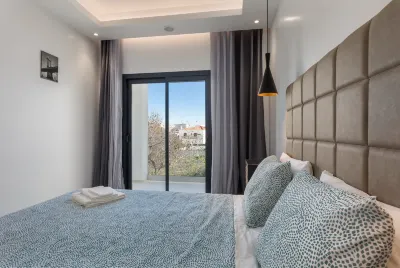 Correeira Luxury Residence T2 F - Albufeira, Pools, Wifi, BBQ, Beach
