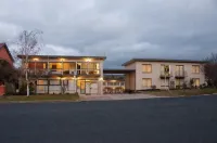 The Swiss Motel Hotels in Cooma