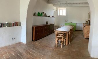 Casa del Piano Valle dei Calanchi in Front of Civita di Bagnoregio