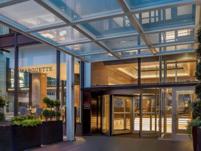 The Marquette Hotel, Curio Collection by Hilton