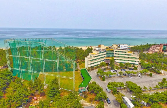 本暱客雅山&八達註文津度假村