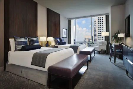 Trump International Hotel & Tower® Chicago