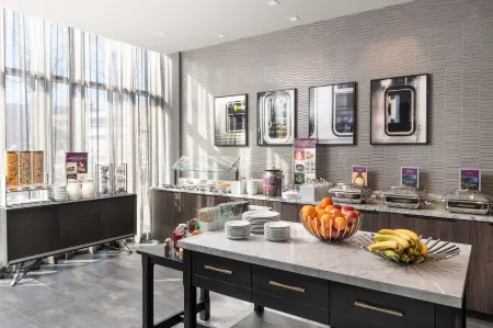 Residence Inn Boston Downtown/South End Отели рядом с достопримечательностью «Арнолд Арборетум оф Гарвард Юниверсити»