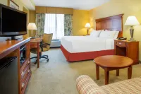 Holiday Inn Express & Suites Bloomington Hotels near Indiana University Bloomington