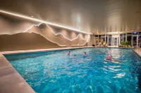 Belvedere Swiss Quality Hotel - Pool
