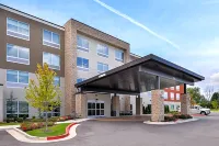 Holiday Inn Express & Suites Siloam Springs Hotels in West Siloam Springs