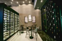 希爾頓花園酒店聖地亞哥-德爾埃斯特羅 - 酒吧