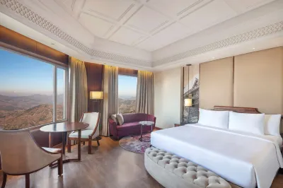 Radisson Kufri Отели в г. 