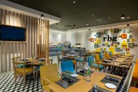 Park Inn by Radisson Gwalior - breakfast