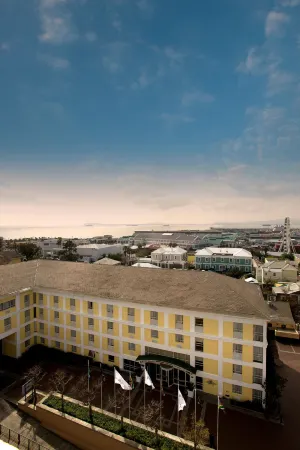 The Portswood Hotel Отели рядом с достопримечательностью «Devil's Peak»