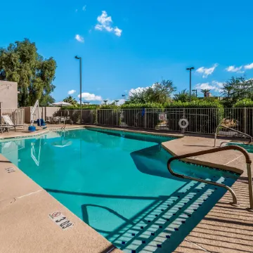 Red Lion Inn & Suites Goodyear Phoenix