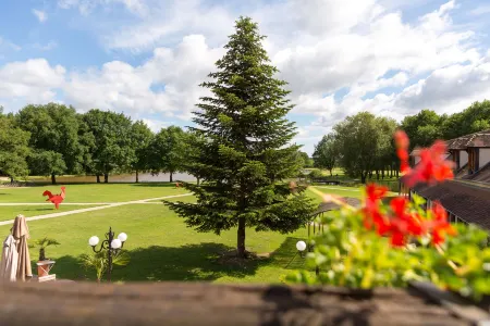 L'Orée des Chênes, the Originals Relais