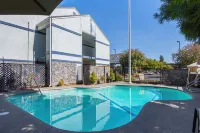 Quality Inn Fresno Yosemite Airport Hotels in Fresno