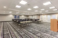 La Quinta Inn & Suites by Wyndham Univ Area Chapel Hill