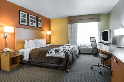 Comfort Inn & Suites Sheboygan I-43