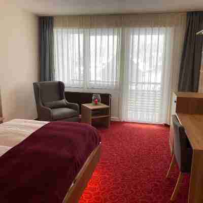 Gasthof Deutscher Adler Und Hotel Puchtler Rooms