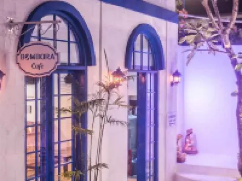 ボンボラ サーフ キャンプ Tirtha Chapel周辺のホテル