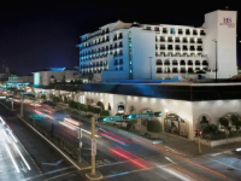 萊昂霍特桑HS酒店 萊昂酒店