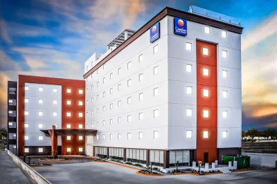 Comfort Inn & Suites Los Cabos Hotels in Los Cabos