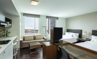 Element Boston Seaport District