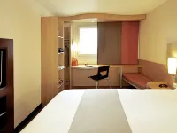 Ibis Nemours Hotels in Nemours