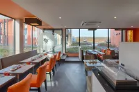 Orange Hotel la Louvière Hotel a Feluy