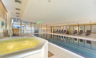 Resort Hotel Vier Jahreszeiten Zingst - Housity