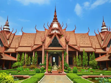 Riverside Hotel Phnom Penh