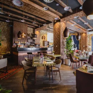 Maajid Hotel Отели рядом с достопримечательностью «Площадь Фонтанов»