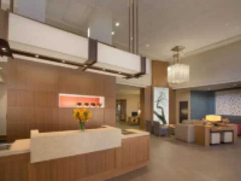 Faro Blanco Resort & Yacht Club Marathon, Curio by Hilton