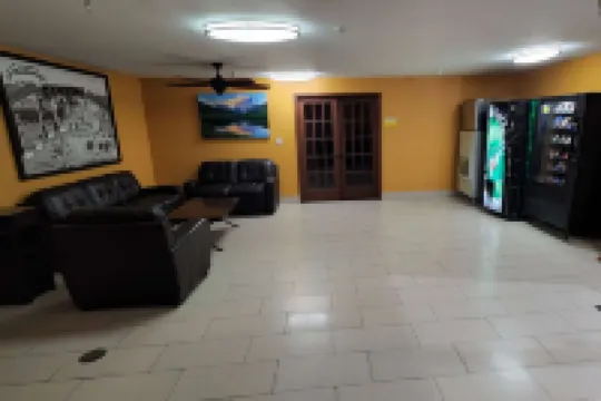 Super 8 by Wyndham Rawlins