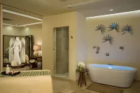 Dreams Jade Resort & Spa - All Inclusive - Hot Tub