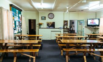 Broken Hill Tourist Lodge